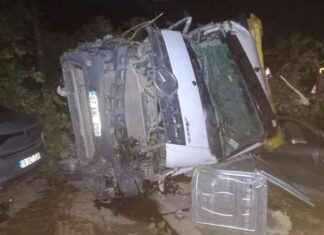 Terrifying Scene: Brakes-Failed Excavator Truck Caused Chaos news-23092024-042850