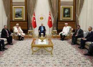 President Erdogan Meets with Ibrahim Sherif news-08102024-231531