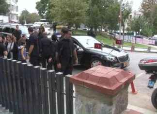 President Erdogan receives intense attention from citizens news-12102024-181136