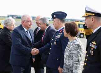 Turkish Defense Minister Attends NATO Defense Ministers Meeting in Belgium news-16102024-220203