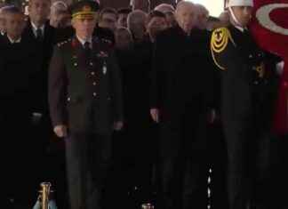 State dignitaries visit Anıtkabir – Sözcü Newspaper news-10112024-150434