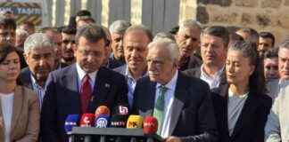 Supporting Ahmet Türk, Ekrem İmamoğlu Stands Against Terrorism: Solidarity in the Face of Allegations news-17112024-010029