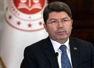 CHP MPs engage in ugly provocation in Parliament! Minister Yılmaz Tunç: Unacceptable! news-21112024-114641