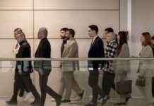 5 Social Media Influencers Facing Jail Time in Illegal Betting Investigation – Sözcü Newspaper news-21112024-175206