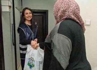 İzmir Süt Kuzusu Projesi: 30 İlçede Dağıtımlar Devam Ediyor izmir-st-kuzusu-projesi-30-ilede-datmlar-devam-ediyor