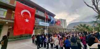 İzmir’de Çevre Dostu Okul: Kimyasal Kullanılmadan İnşa Edildi izmirde-evre-dostu-okul-kimyasal-kullanlmadan-ina-edildi