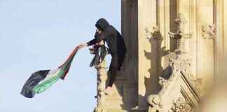 Protester Ends Protest at Big Ben in UK with Palestinian Flag – Latest World News protester-ends-protest-at-big-ben-in-uk-with-palestinian-flag-latest-world-news