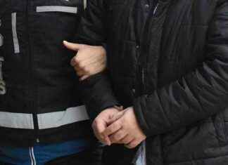 Six out of 15 suspects arrested in protests at Boğaziçi University have been detained six-out-of-15-suspects-arrested-in-protests-at-boazii-university-have-been-detained