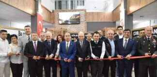 Süleyman Demirel Hatıra Fotoğraf Müzesi Eğirdir’de Açıldı – Keşfedin! sleyman-demirel-hatra-fotoraf-mzesi-eirdirde-ald-kefedin