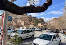 the-rise-of-a-small-neighborhood-with-a-new-governor-from-400-residents-to-a-tourist-hotspot